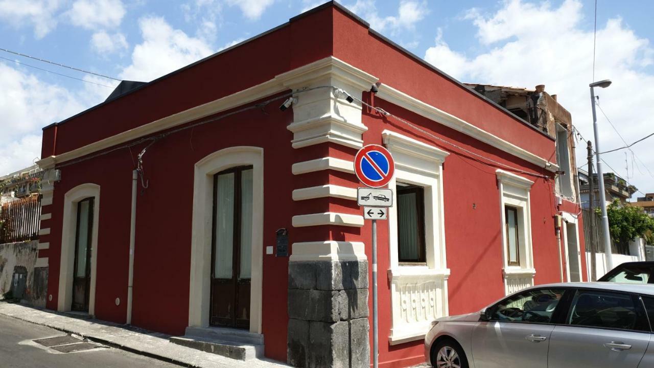 مبيت وإفطار كاتانيا La Casa Di Luigi المظهر الخارجي الصورة